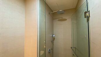 Comfort And Great Location Studio At Gold Coast Apartment