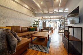 Stunning Old Montreal Penthouse