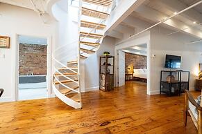 Stunning Old Montreal Penthouse