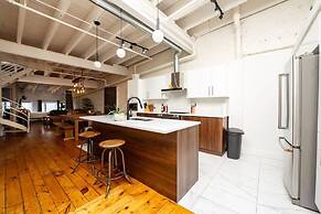 Stunning Old Montreal Penthouse