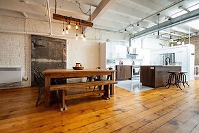 Stunning Old Montreal Penthouse