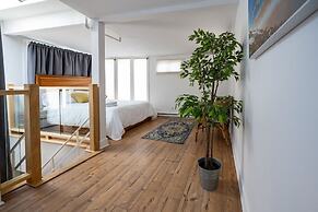 Stunning Old Montreal Penthouse