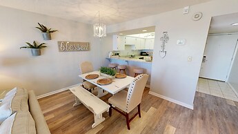 Beach House 101a 2 Bedroom Condo