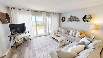 Beach House 101a 2 Bedroom Condo