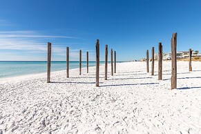 Grand Caribbean East 101 2 Bedroom Condo