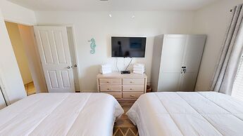 Grand Caribbean East 101 2 Bedroom Condo