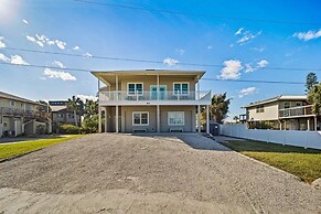 Beach Arcade - Palm Coast, Florida 4 Bedroom Home