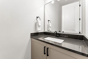 Desert Beachcomber 5 Bedroom Townhouse