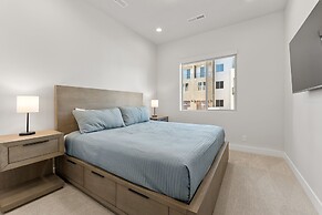 Desert Beachcomber 5 Bedroom Townhouse