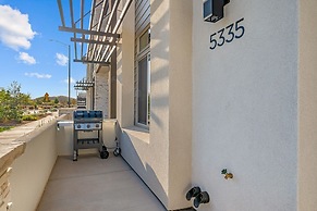 Desert Beachcomber 5 Bedroom Townhouse