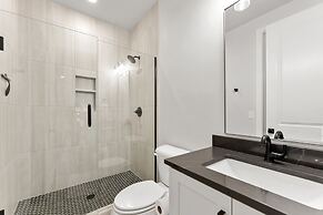 Desert Beachcomber 5 Bedroom Townhouse