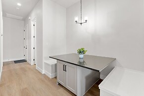 Desert Beachcomber 5 Bedroom Townhouse