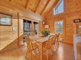 Er233 - Bear Creek Lodge 5 Bedroom Cabin