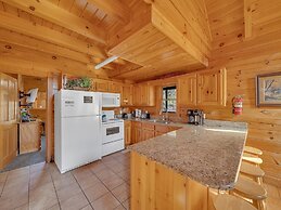 Er233 - Bear Creek Lodge 5 Bedroom Cabin