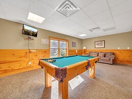 Er233 - Bear Creek Lodge 5 Bedroom Cabin