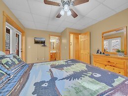 Er233 - Bear Creek Lodge 5 Bedroom Cabin
