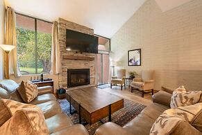 Steps to Ski Trails! Stay at Park Avenue 256 w/ Hot Tub & Pool