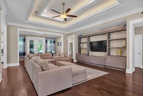 The Pearl Of Killearn 6 Bedroom Home