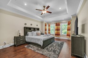 The Pearl Of Killearn 6 Bedroom Home