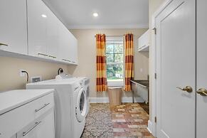 The Pearl Of Killearn 6 Bedroom Home