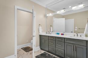 The Pearl Of Killearn 6 Bedroom Home