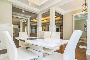 The Pearl Of Killearn 6 Bedroom Home