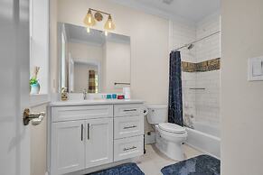The Pearl Of Killearn 6 Bedroom Home