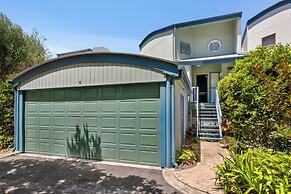 Castaways Cove by Stay Noosa