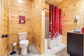 XmasCabins by SmokyStays - Christmas Themed Year Round