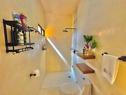 JOSE CONDOS BOUTIQUE HOTEL