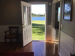 Historic  Gilchrist Waterfront Resort