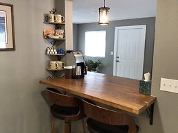 Historic  Gilchrist Waterfront Resort