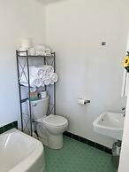 Historic  Gilchrist Waterfront Resort