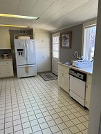 Historic  Gilchrist Waterfront Resort