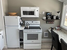 Historic  Gilchrist Waterfront Resort