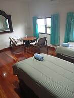 Lyndale Lodge