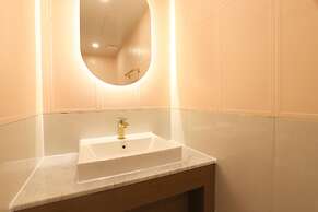 GEOJE-SI HOUND HOTEL JANGSEUNGPO