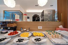 GEOJE-SI HOUND HOTEL JANGSEUNGPO