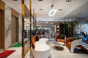 GEOJE-SI HOUND HOTEL JANGSEUNGPO