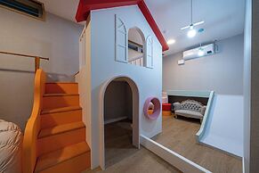 GEOJE-SI HOUND HOTEL JANGSEUNGPO