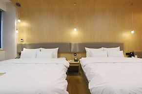 GEOJE-SI HOUND HOTEL JANGSEUNGPO