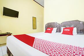 Collection O Kauman Near Stasiun Pekalongan Formerly Hotel Dian Chanda