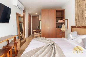 NHOA 209A Lux 2BR  Pool View Aldea Zama