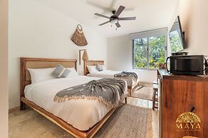 NHOA 209A Lux 2BR  Pool View Aldea Zama