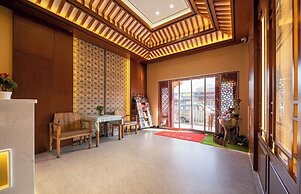 Beijing Tang Fu Lama Temple Drum Tower Nan Luo Gu Xiang Dong Zhi Men H