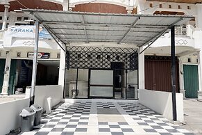OYO 94343 Mantari Guesthouse