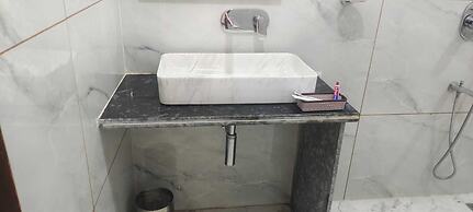 Hotel Necklace Moon Restaurants