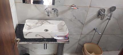 Hotel Necklace Moon Restaurants