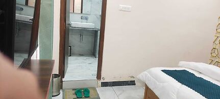 Hotel Necklace Moon Restaurants