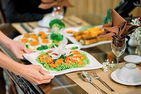 Rex Hotel Binh Dinh - by BAY LUXURY